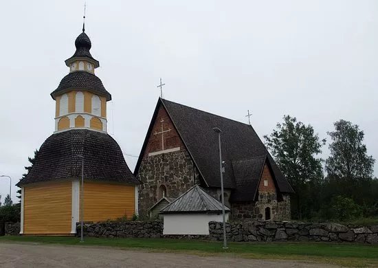 Tuulos Church