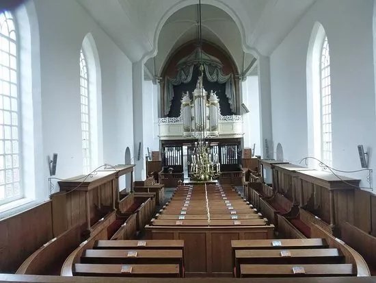 De 15de eeuwse Pieterskerk van Breukelen