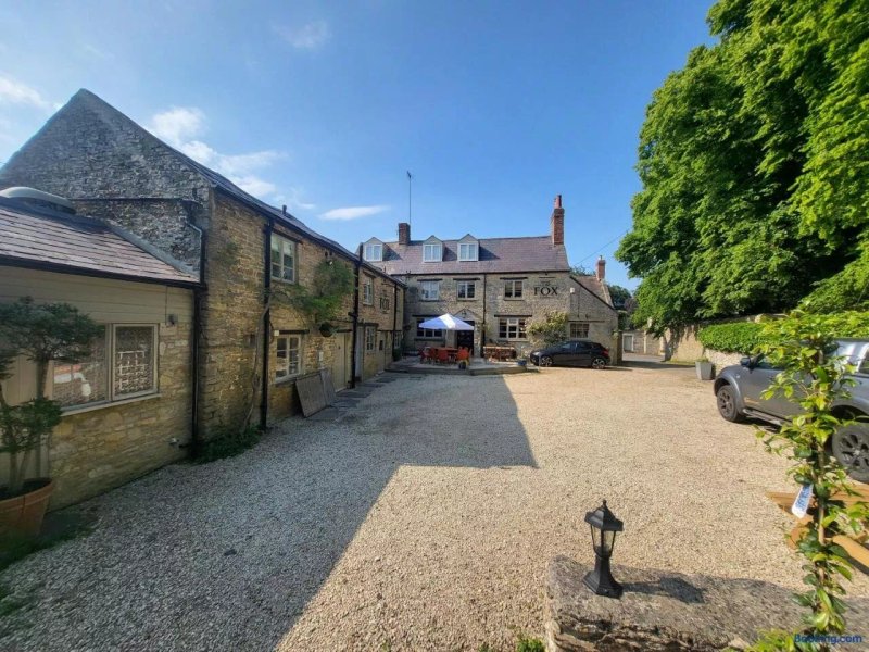 The Fox Inn