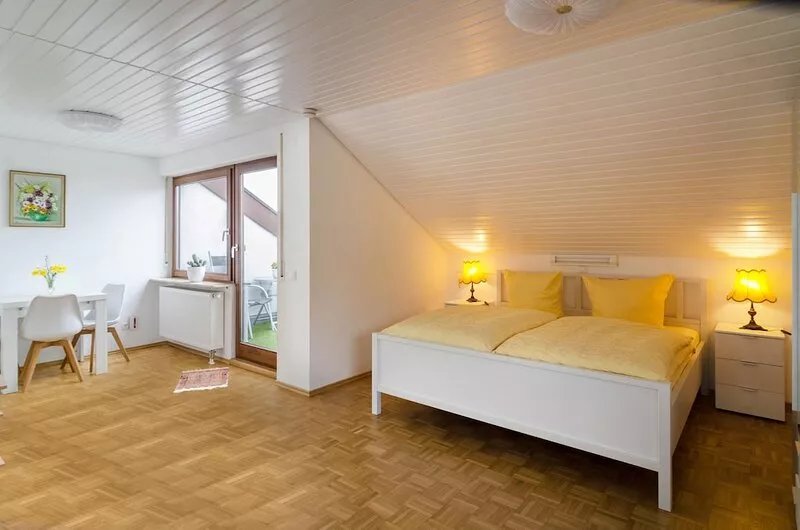 Cosy holiday apartment "Maria Feucht" near Lake Constance with lake view