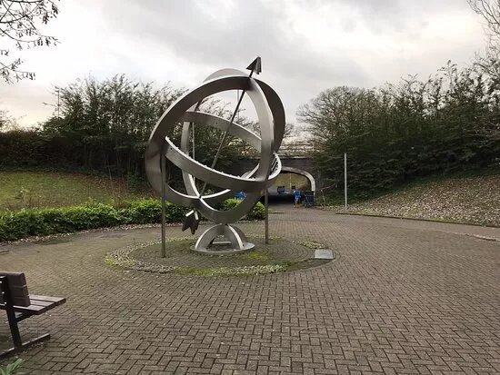 Roundacre Sundial