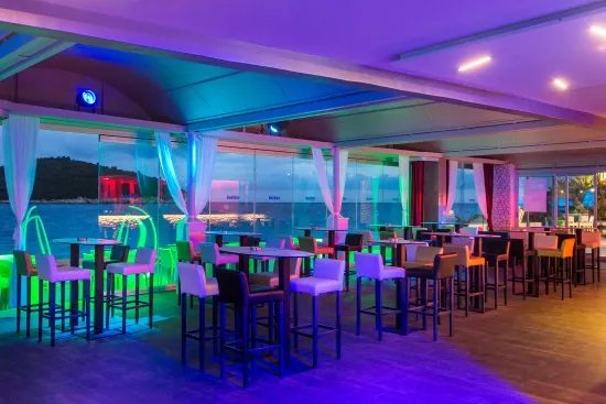 Banje Beach Night Club