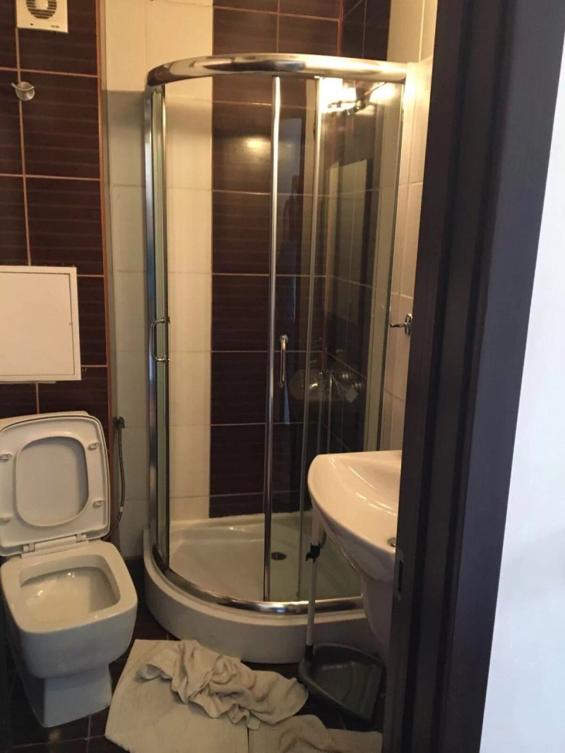 Gondola Apartments & Suites