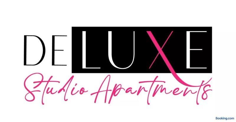 Deluxe Studio Apartments