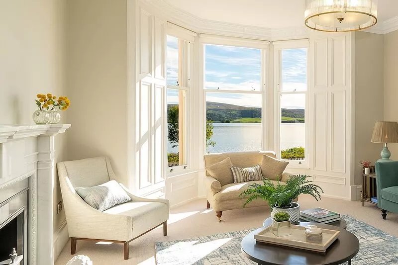 Stylish, 5 star venue with stunning views, perfect for special celebrations