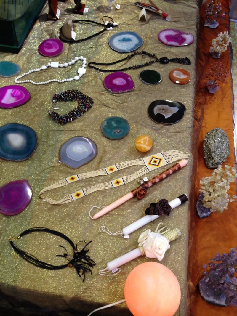 Earth Vibes 'n' Spirit Mystic Gates