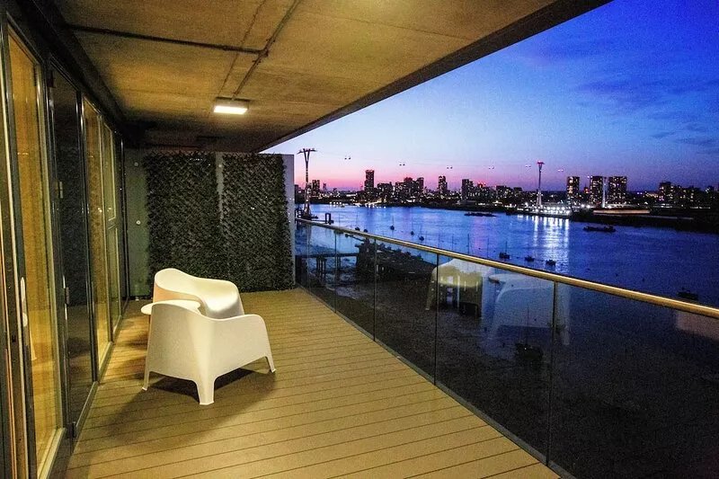Exclusive Offer - London Greenwich O2 Arena Luxury 2 Bed Apartment
