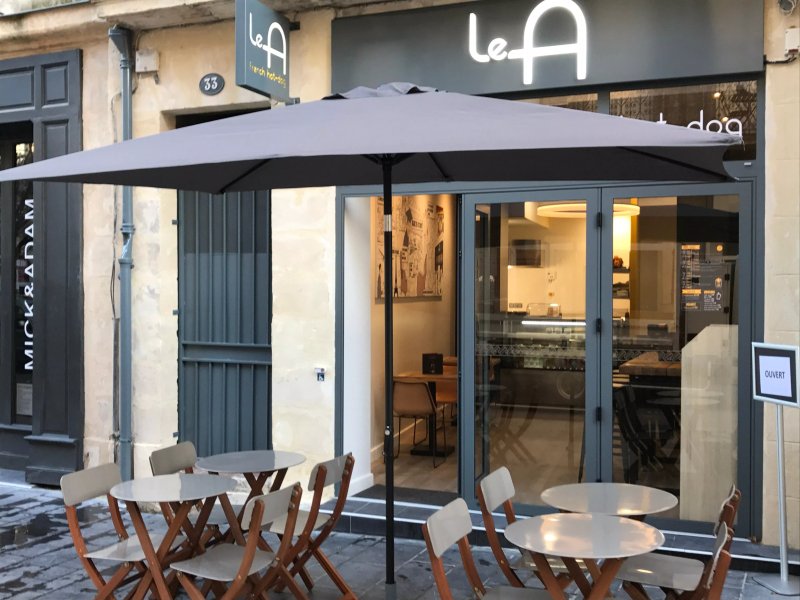 Le A - French Hot-Dog
