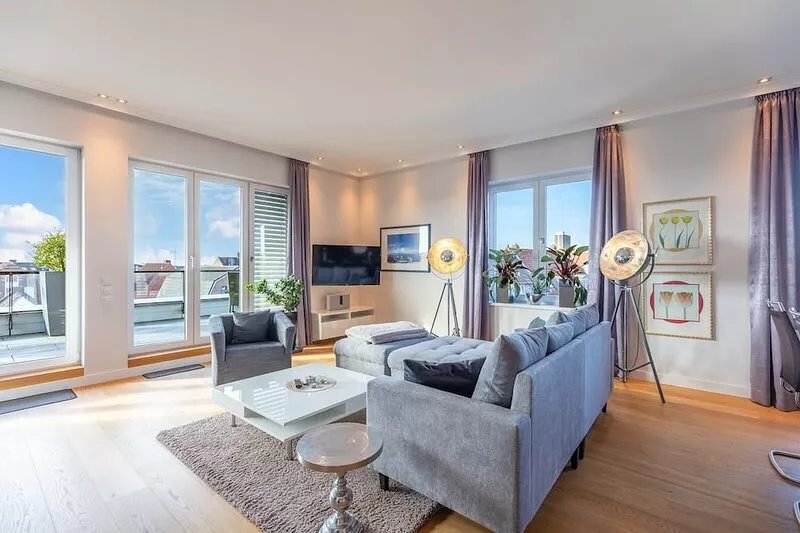 Penthouse Horizont vacation apartment in Husum for up to 4 people
