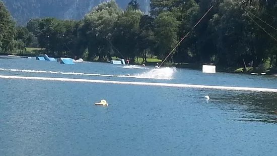Wet-Sport Wasserski- Und Wakeboardanlage Hodenauersee