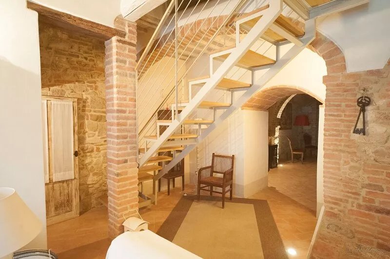 Gorgeous, Fully Renovated Town Home in Tuscan Town of Cetona