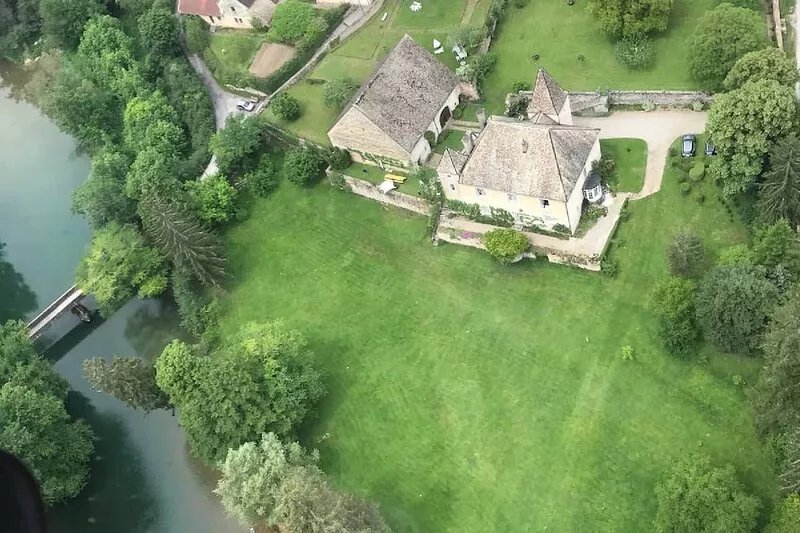 PROMOTION - Luxury 16th century Chateau - private river - 25 pax
