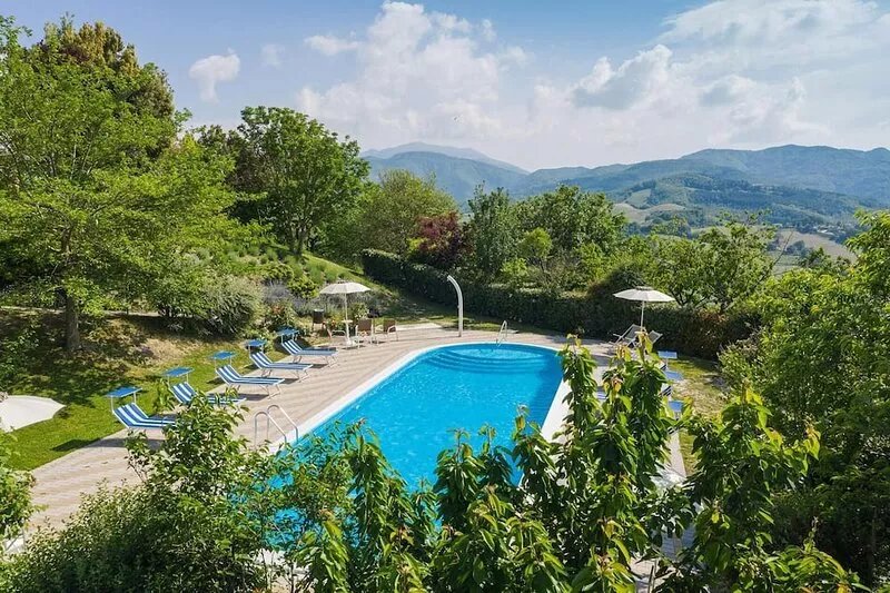 Villa Amata 12 - Five Bedroom Villa, Sleeps 12
