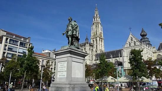 Peter Paul Rubens Statue