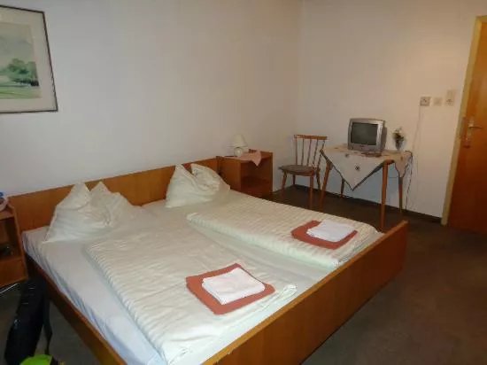 Gasthof - Pension Ratz