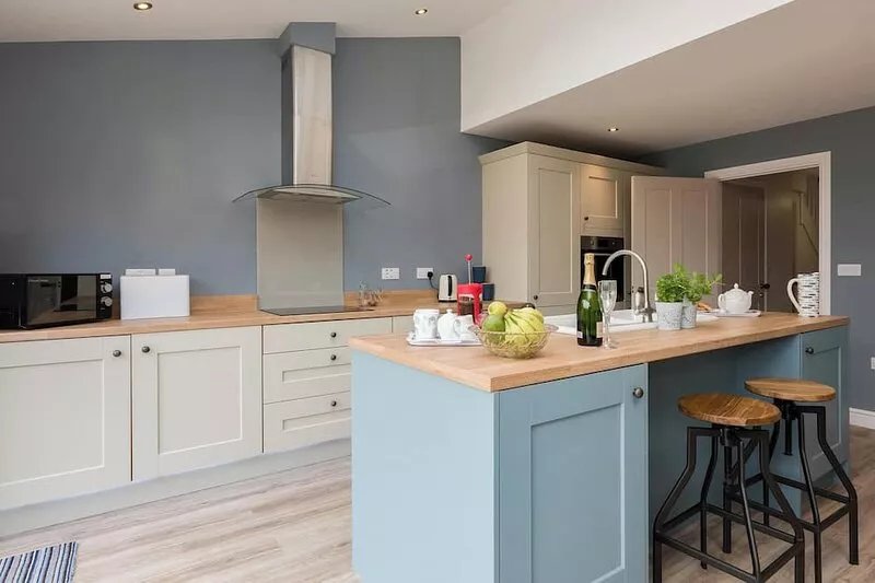 4 bedroom accommodation in Kessingland, near Southwold