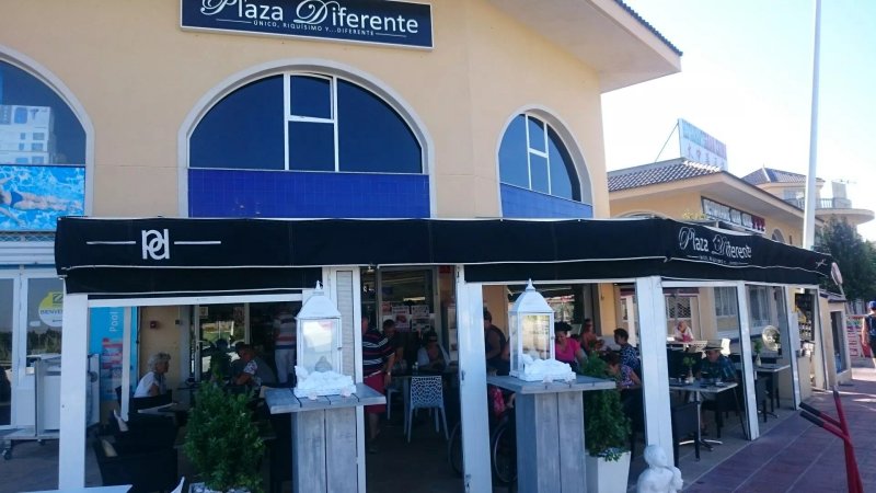 Plaza Diferente