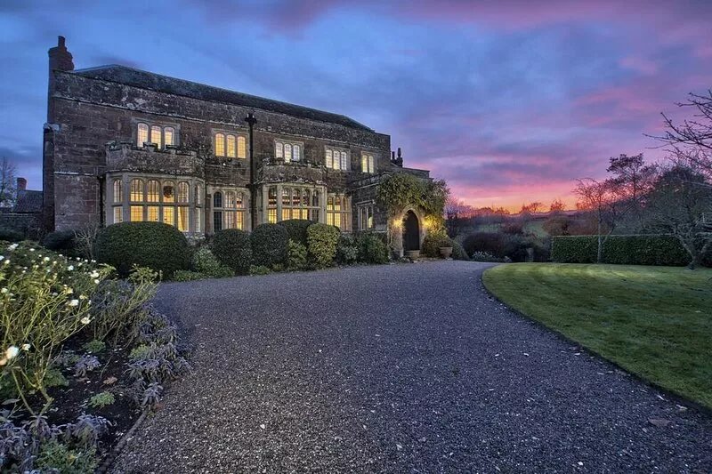 Sleeps 36+ Grand Manor House, Indoor Pool and Spa