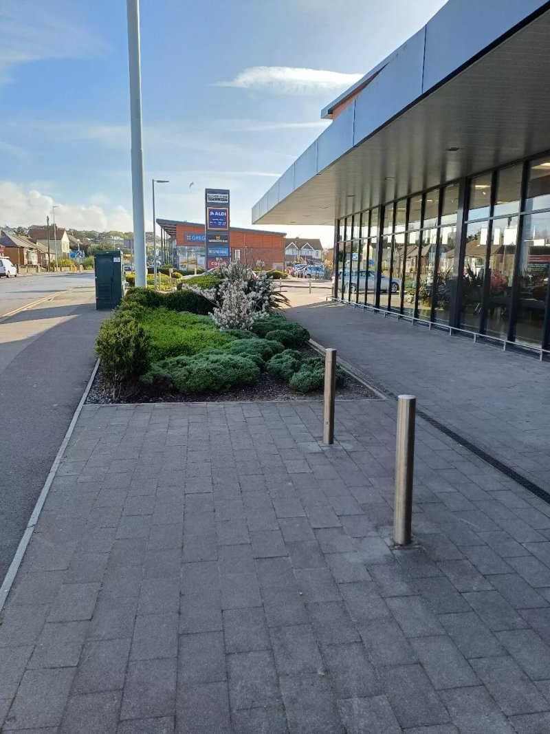 Bulverhythe Retail Park