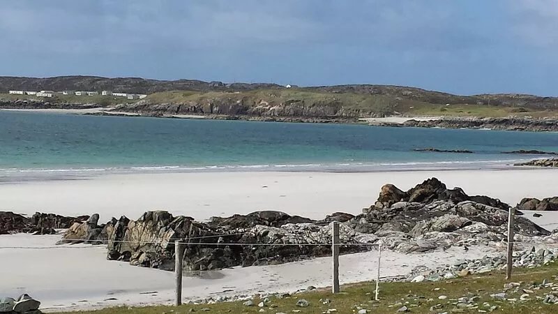 Traditional 5 Star self catering cottage with private fishing. Super host status