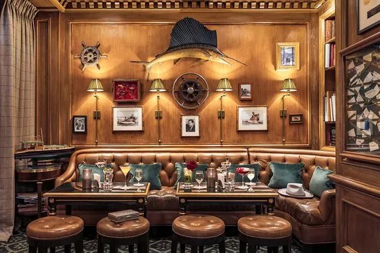 Bar Hemingway