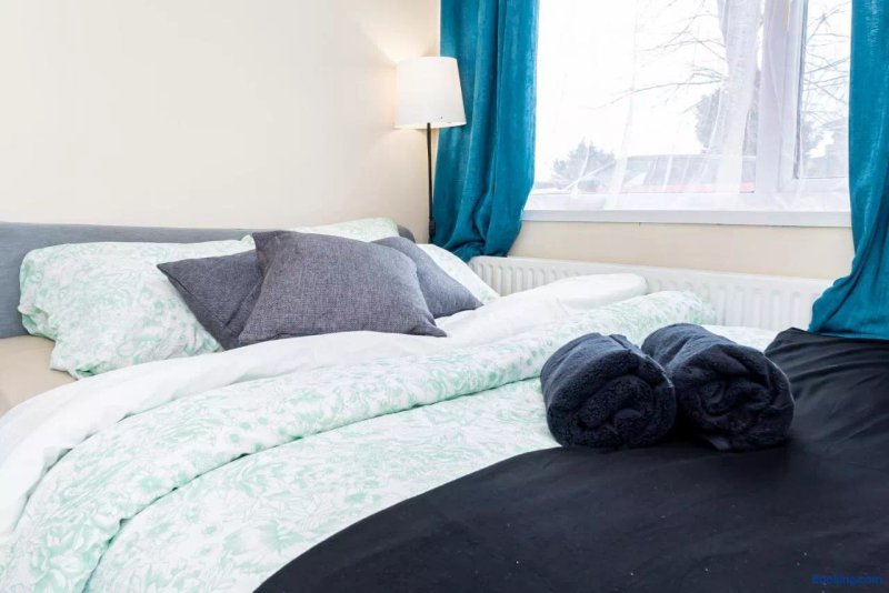 Shirley House 3 Guest House Self Catering