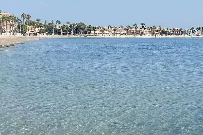 Lovely 2 bed 2 bath ground floor apartment in Los Alcazares
