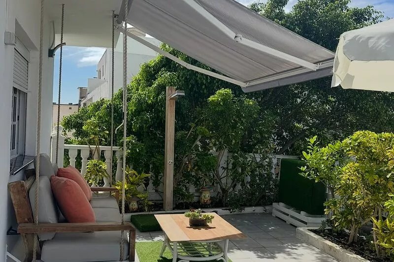 ALBA HOUSE