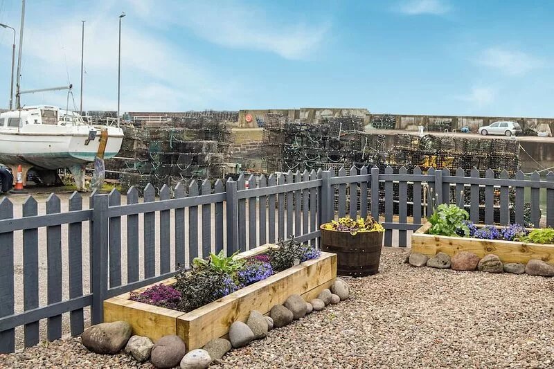 2 bedroom accommodation in Johnshaven, near Stonehaven