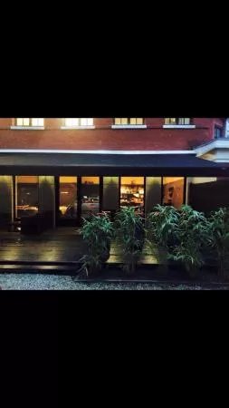 Urban Bar