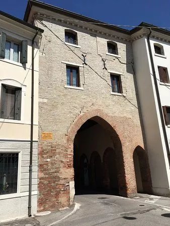 Porta San Gottardo