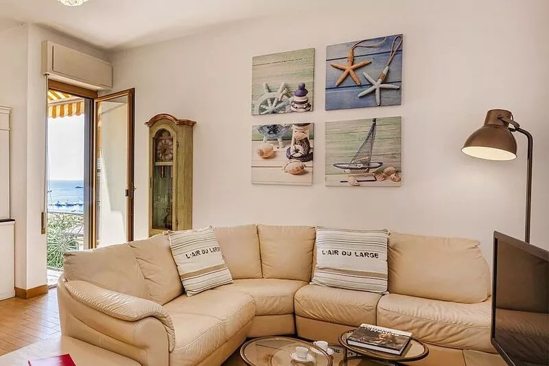Comfy Giovo Home by Wonderful Italy