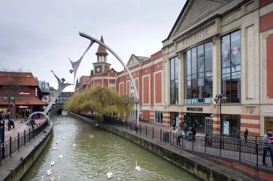 Waterside Shopping Centre