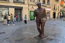 Estatua Vicente Del Bosque