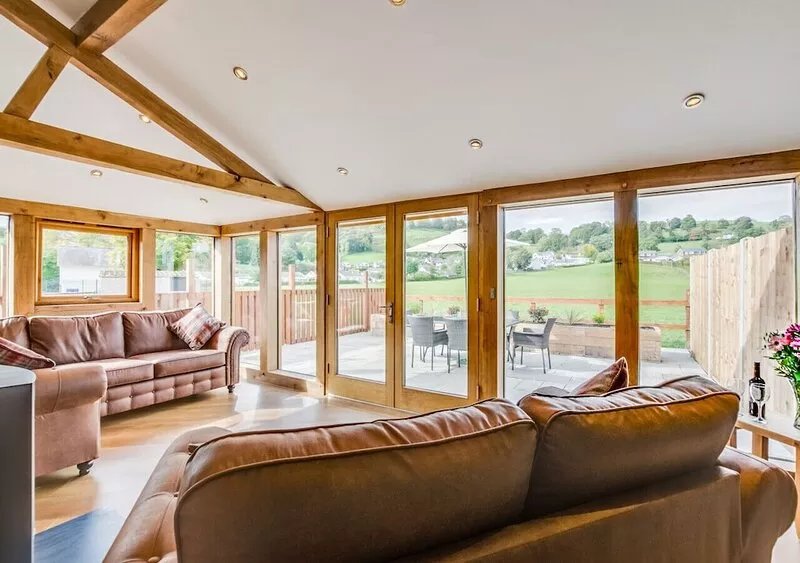 Ysgubor Llew Coch - Three Bedroom House, Sleeps 6