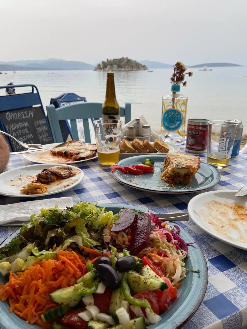 Thalassa Tavern