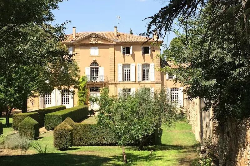 A "Bastide" in Aix en Provence countryside