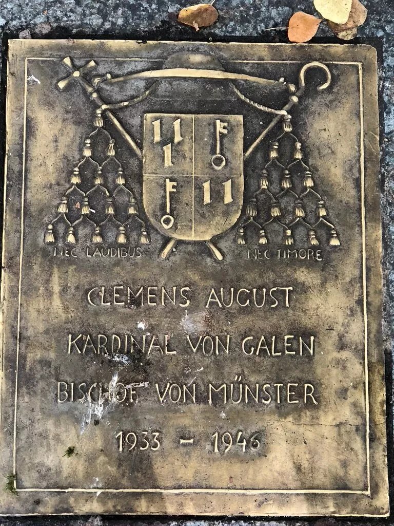 Kardinal-von-Galen-Denkmal