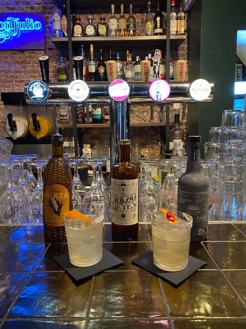 Bar Olaf - Cocktails & Food