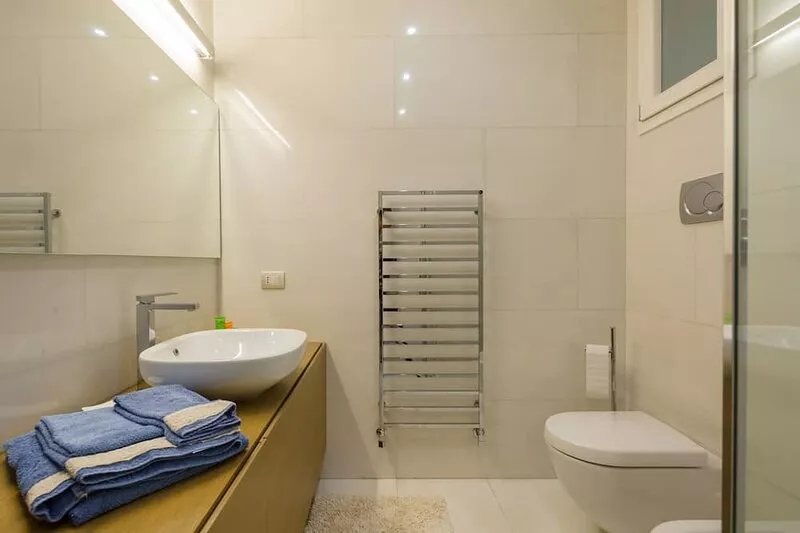 BRAND NEW SILENT LUXURIOUS BRIGHT LUXURY APARTMENT WITH TERRACE