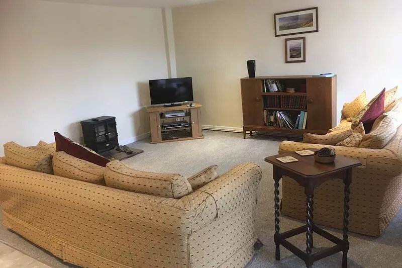 Groom's Cottage  a fabulously quiet paradise in the heart of the Peak District