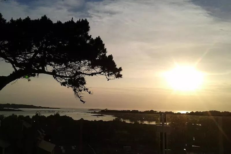 Bright apartment Sea view - Pink Granite coast - PROMO September-October