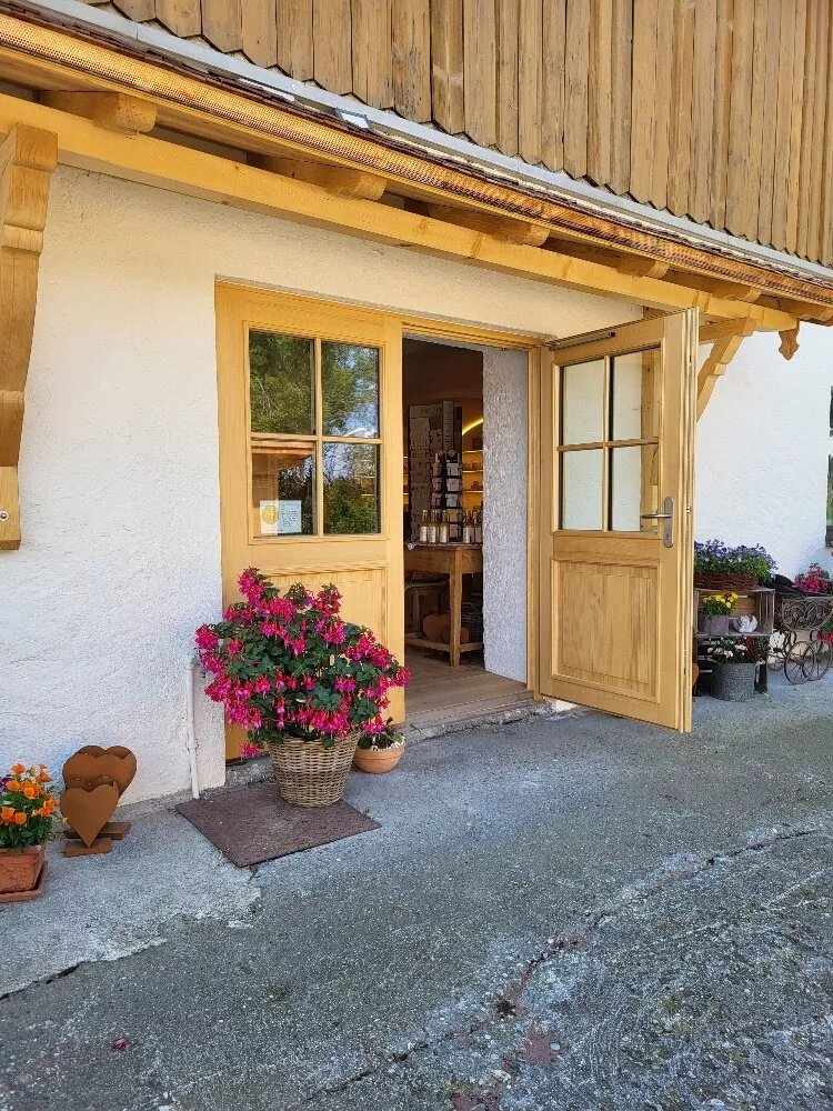 Mary's Hof- und Geschenkeladen