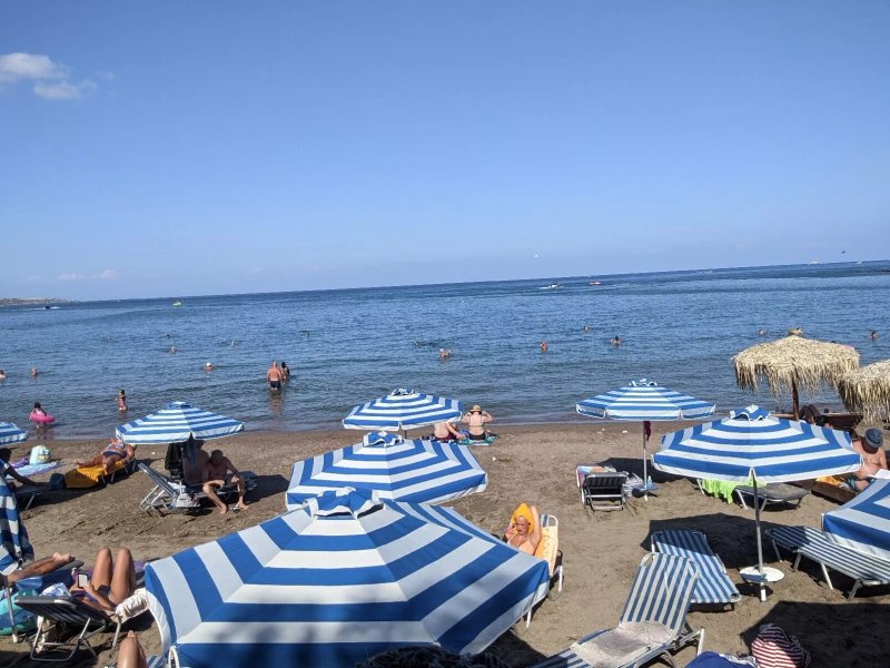 Golden Beach Kitchen And Beach Bar