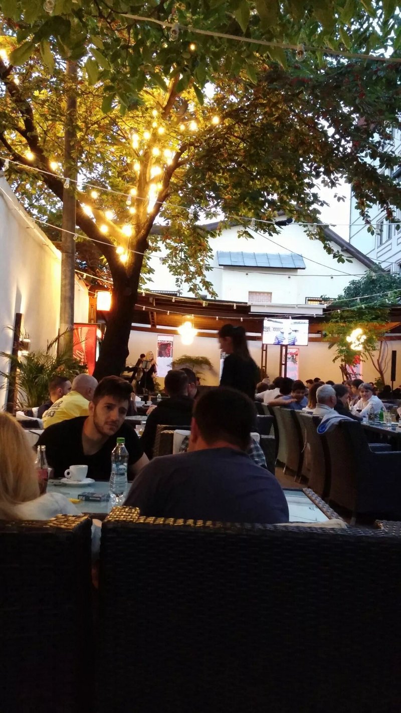 Eden pub