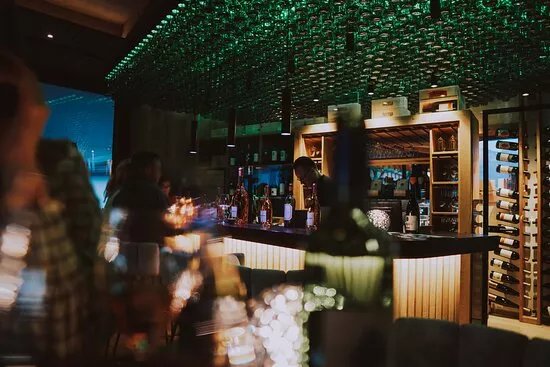 Tovino Wine Bar