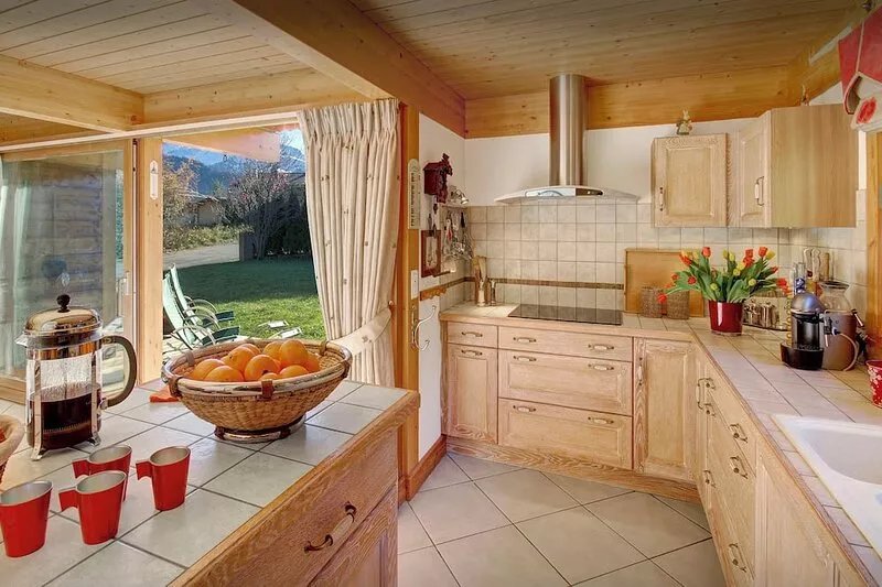 Chalet J'Elage - family base 10p, open fire & mountain views - OVO Network