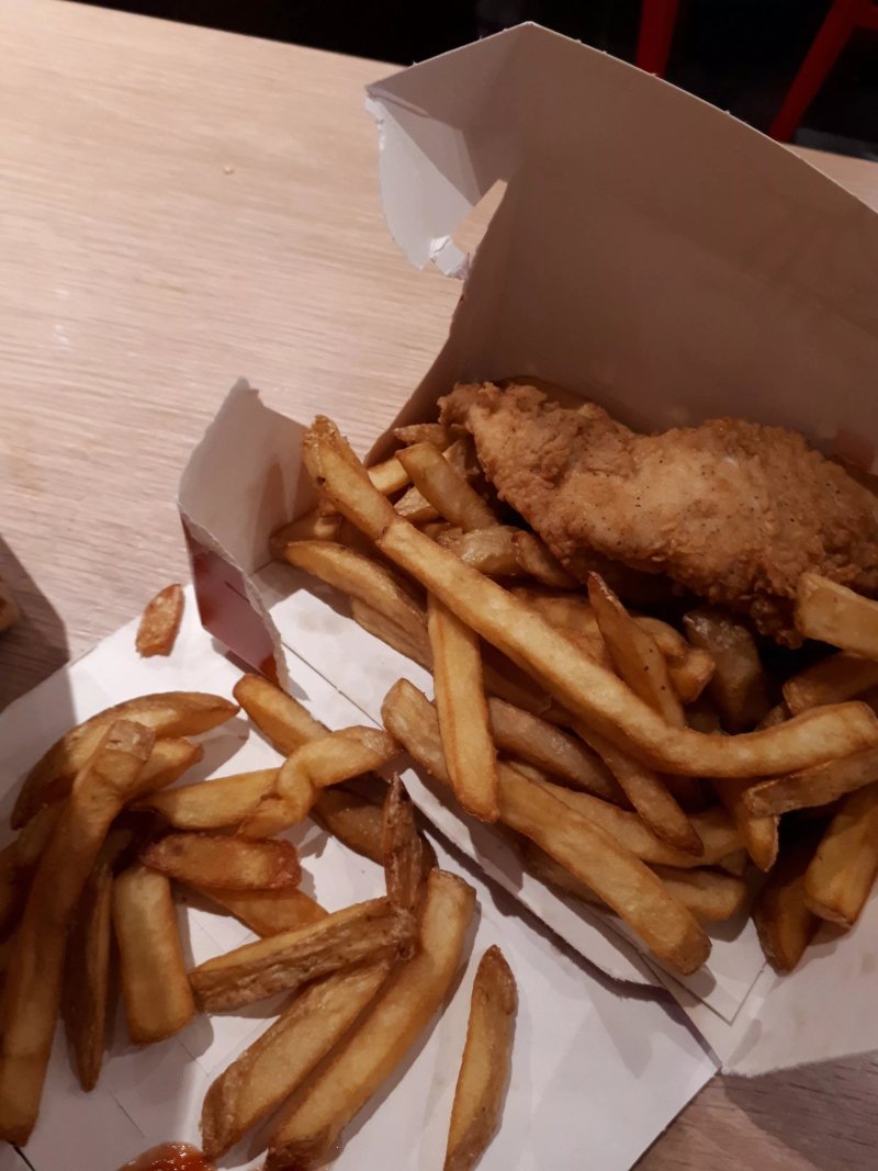 KFC Chadwell Heath - Grove Farm Retail Pk