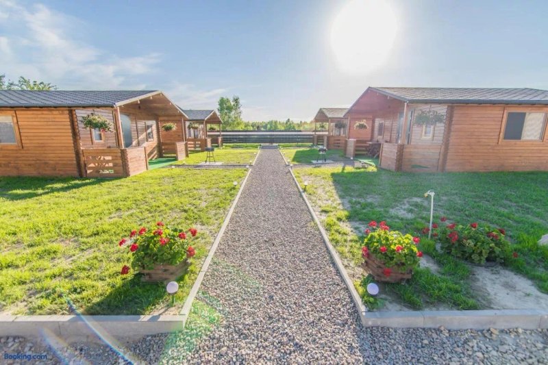 FamilyCamp