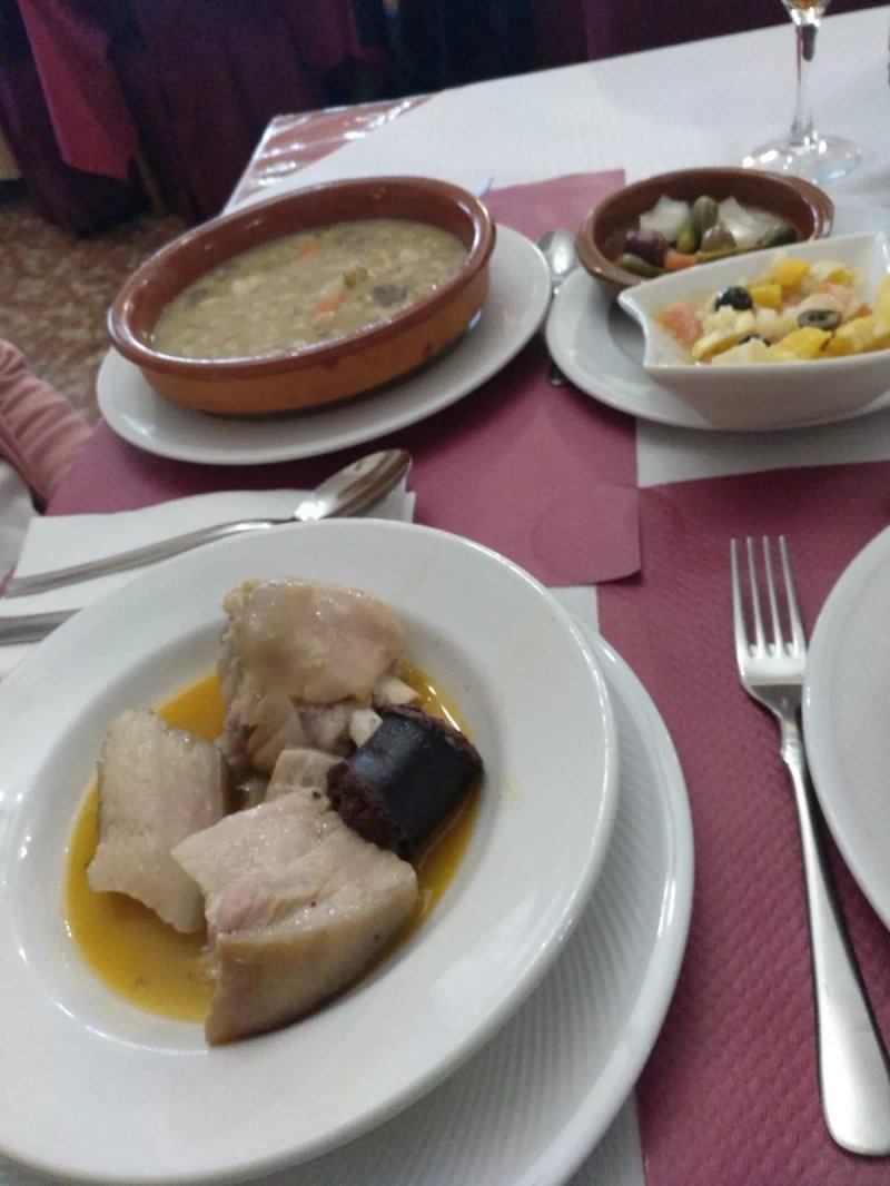 Hostal Restaurante el Cruce